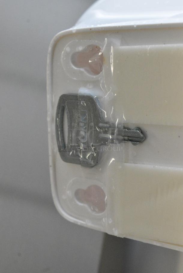 2 BRAND NEW SCRATCH AND DENT! Tork Wall Mount Soap Dispenser. 2 Times Your Bid! - Image 7 of 7