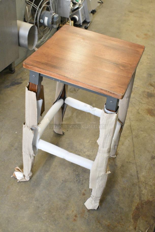 2 BRAND NEW SCRATCH AND DENT! Metal and Wooden Bar Height Stool. 2 Times Your Bid! - Image 4 of 5