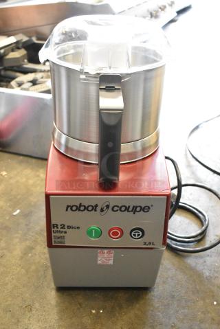 BRAND NEW SCRATCH AND DENT! Robot Coupe R 2 Dice Ultra Combination Food Processor with 3 Qt. / 3 Liter Stainless Steel Bowl, Continuous Feed. 120 Volts, 1 Phase. Tested and Working!