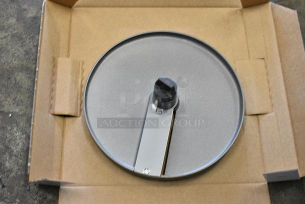 4 BRAND NEW SCRATCH AND DENT! Robot Coupe Blades Including Robot Coupe 29246 Dice Cleaning Kit w/ Grid Scraper, Holder, Scraper Tool & Cleaning Tool, Robot Coupe 27577 5/64" Grating / Shredding Disc, Robot Coupe 27566 5/32" Slicing Disc, Robot Coupe 27265W 3/8" x 3/8" Dicing Kit. 4 Times Your Bid! - Image 11 of 13
