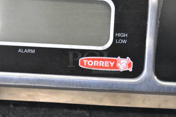 BRAND NEW SCRATCH AND DENT! Tor Rey L-EQ-5/10 10 lb. Digital Portion Control Scale. Tested and Working! - Image 5 of 8