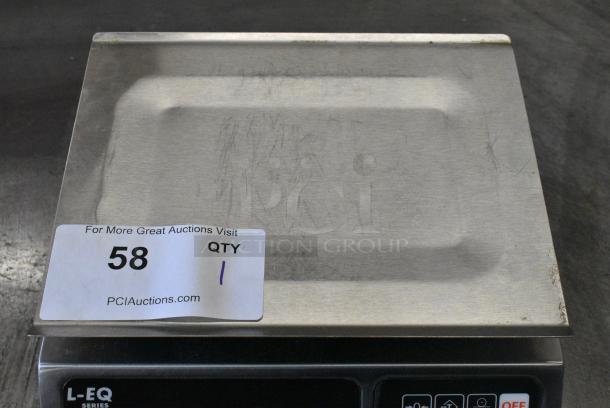 BRAND NEW SCRATCH AND DENT! Tor Rey L-EQ-5/10 10 lb. Digital Portion Control Scale. Tested and Working! - Image 7 of 8