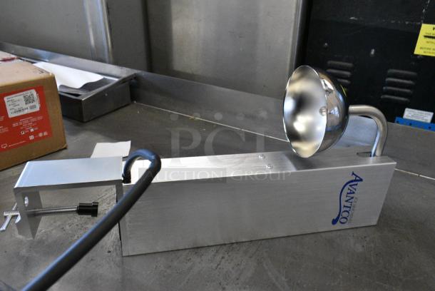 BRAND NEW SCRATCH AND DENT! Avantco Ice CGF-900 Countertop Mount Glass Froster / Chiller 194CGF900 - Image 6 of 11