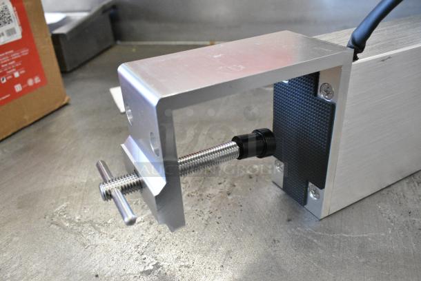 BRAND NEW SCRATCH AND DENT! Avantco Ice CGF-900 Countertop Mount Glass Froster / Chiller 194CGF900 - Image 8 of 11