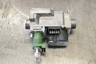 BRAND NEW SCRATCH AND DENT! Honeywell VK4105M5124U CVI Gas Valve