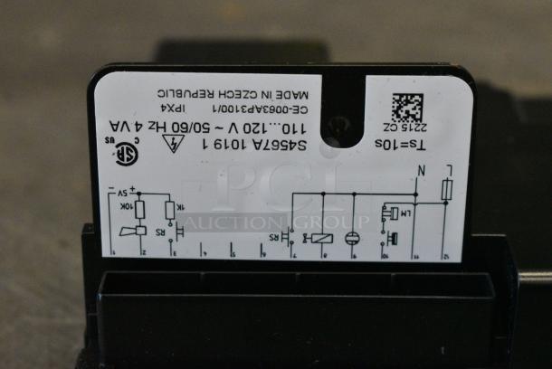5 BRAND NEW SCRATCH AND DENT! Items Including Phoenix Contact SACC-SQ-M12FS-4CON-20/0,5. 5 Times Your Bid! - Image 10 of 10