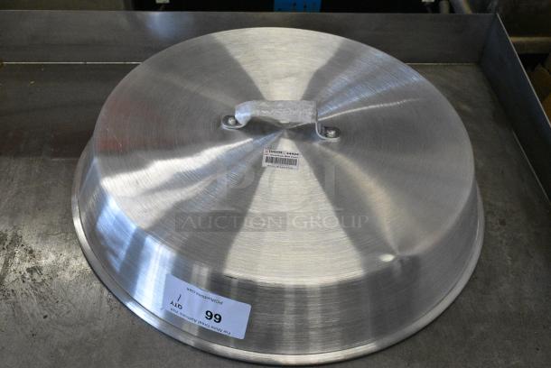BRAND NEW SCRATCH AND DENT! Town 34922 22 3/8" Aluminum Wok Cover - Image 3 of 5