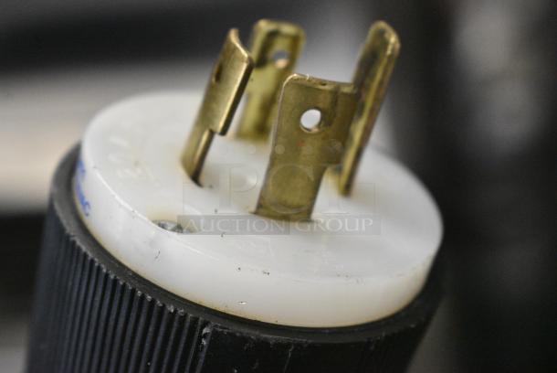 Stoelting F231-109I2 Stainless Steel Commercial Floor Style Water Cooled 2 Flavor w/ Twist Soft Serve Ice Cream Machine on Commercial Casters. 208-230 Volts, 3 Phase. - Image 9 of 10