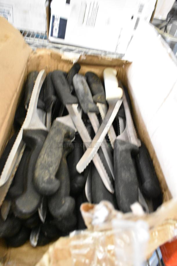 80 SHARPENED Stainless Steel Knives Including Serrated Bread Knife. 80 Times Your Bid! - Image 3 of 3