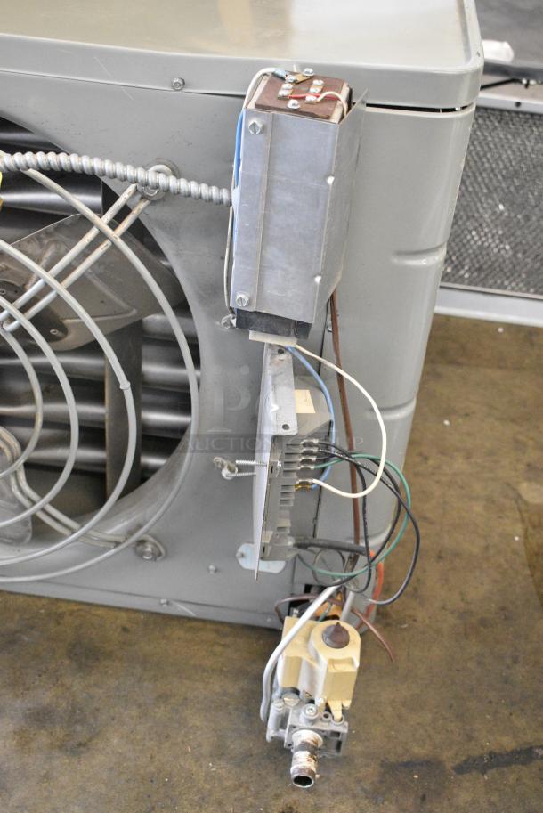Modine Metal Heater - Image 2 of 6