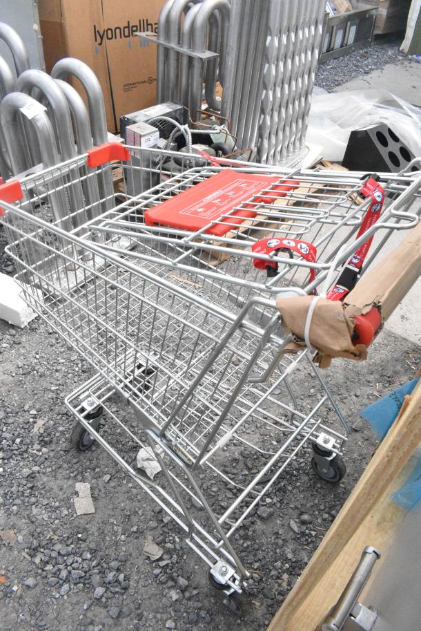 5 Regency 460SHPCRT35 Supermarket Shopping Cart - 3.5 Cu. Ft.Supermarket Shopping Cart - 3.5 Cu. Ft.. 5 Times Your Bid! - Image 3 of 7