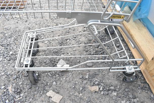 5 Regency 460SHPCRT35 Supermarket Shopping Cart - 3.5 Cu. Ft.Supermarket Shopping Cart - 3.5 Cu. Ft.. 5 Times Your Bid! - Image 4 of 7