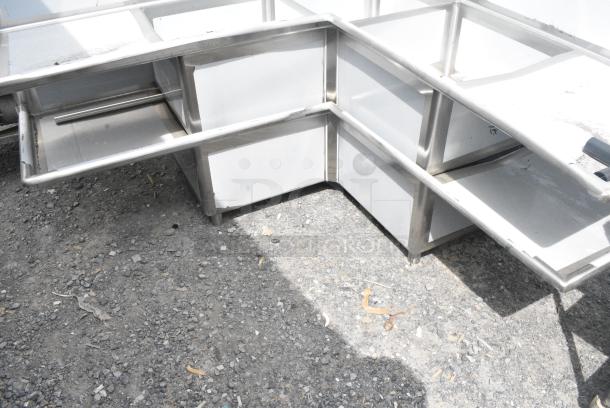 BRAND NEW SCRATCH AND DENT! Regency 600S3242424C Stainless Steel Commercial L Shaped 3 Bay Sink w/ Dual Drain Boards. Bays 24x24x14. Drain Boards 22x25. No Legs. - Image 2 of 7
