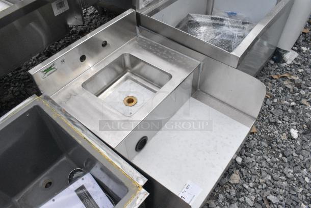 BRAND NEW SCRATCH AND DENT! Regency 600BSDS2318 18" x 23" Stainless Steel Blender Station with Dump Sink. No Legs. - Image 2 of 7