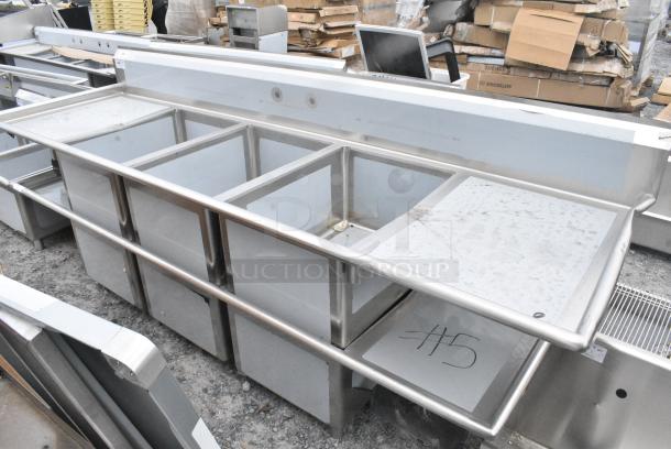 BRAND NEW SCRATCH AND DENT! Regency 600S32028224 115" 16-Gauge Stainless Steel Three Compartment Commercial Sink with 2 Drainboards - 20" x 28" x 14" Bowls. No Legs. - Image 2 of 6
