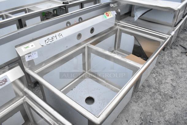 BRAND NEW SCRATCH AND DENT! Regency 600S22424 16 Gauge Stainless Steel Two Compartment Commercial Sink. - Image 2 of 7