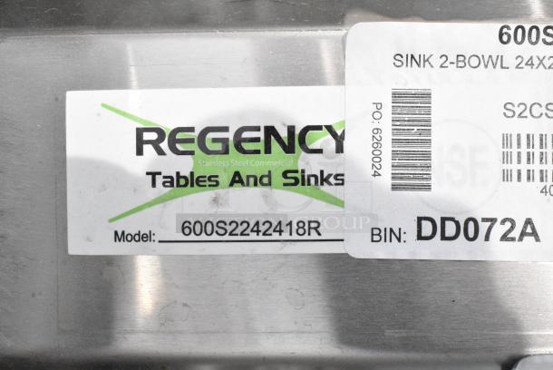BRAND NEW SCRATCH AND DENT! Regency 600S2242418R 70 1/2" 16 Gauge Stainless Steel Two Compartment Commercial Sink with 1 Drainboard - 24" x 24" x 14" Bowls - Right Drainboard. No Legs. - Image 7 of 7