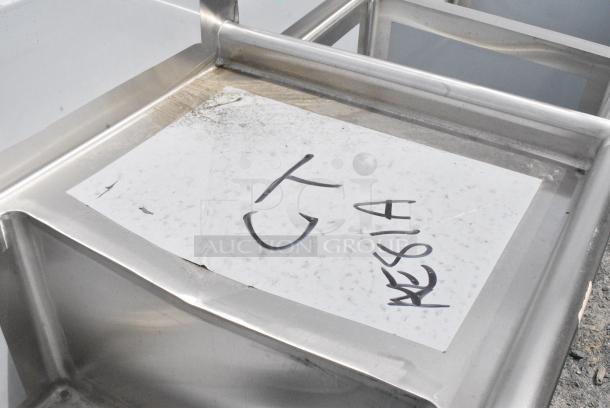 BRAND NEW SCRATCH AND DENT! Regency 600S3162018R 72 1/2" 16 Gauge Stainless Steel Three Compartment Commercial Sink with 1 Drainboard - 16" x 20" x 12" Bowls - Right Drainboard. No Legs. - Image 4 of 5