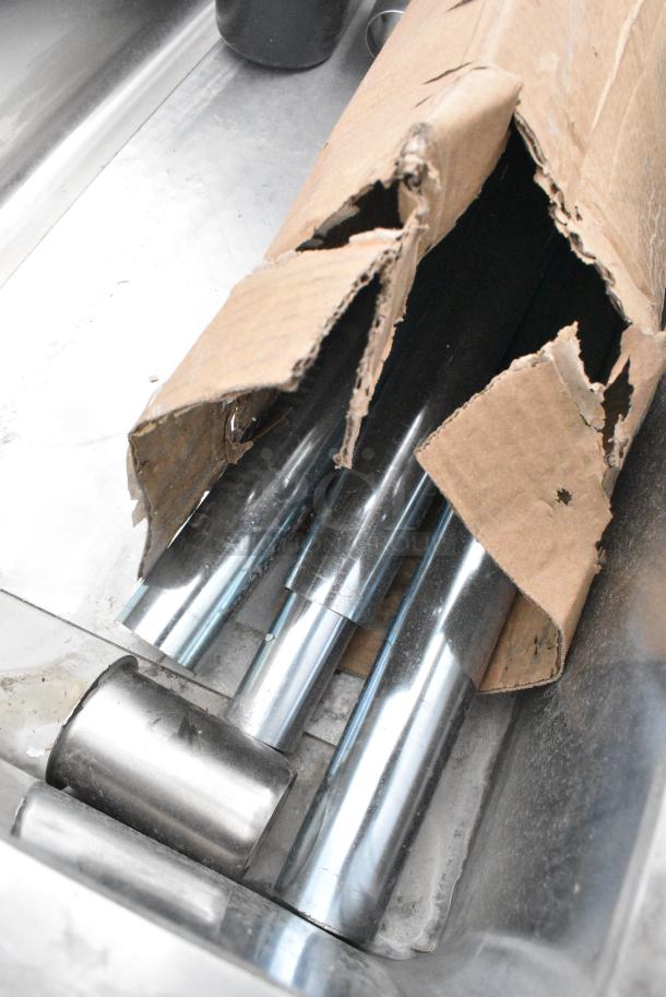 BRAND NEW SCRATCH AND DENT! Regency 600IB1836CP 18" x 36" Underbar Ice Bin with 7 Circuit Post-Mix Cold Plate and Bottle Holders - 79 lb. - Image 6 of 7