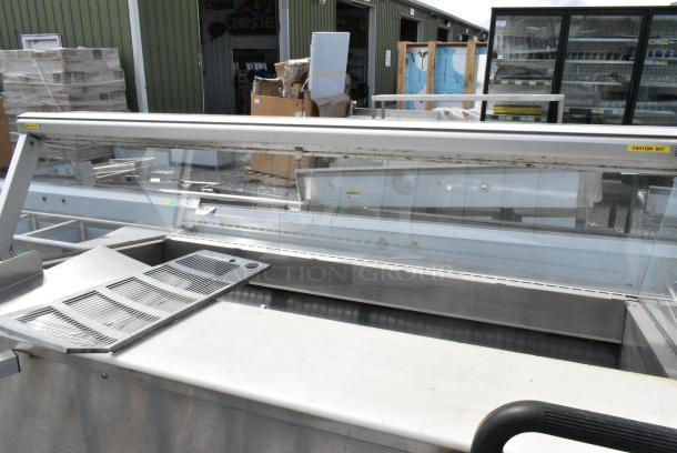 Federal Metal Commercial Floor Style Heated Display Case Merchandiser. - Image 4 of 5