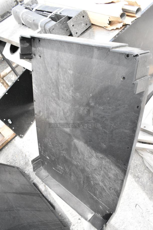 Black Poly 2 Tier Cart. May Be Missing Pieces - Image 4 of 6