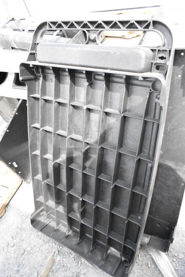 Black Poly 2 Tier Cart. May Be Missing Pieces - Image 6 of 6
