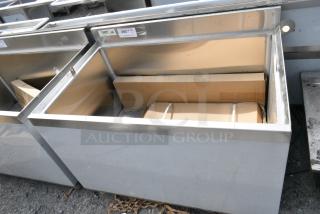 BRAND NEW SCRATCH AND DENT! Regency 600BB2436 24" x 36" Stainless Steel Beer Box with 3" Backsplash - 20 3/4" x 33 3/4" x 18" Bowl