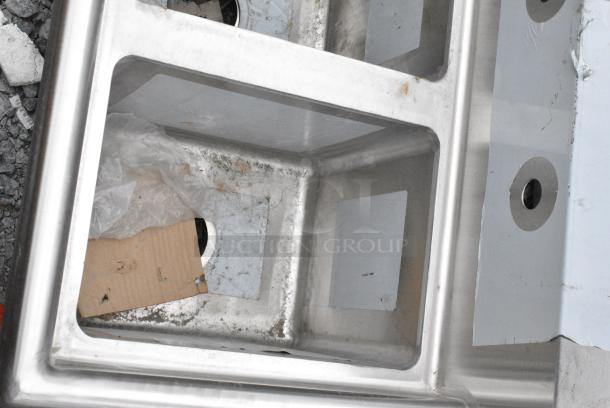 BRAND NEW SCRATCH AND DENT! Regency 600S21014 Stainless Steel 2 Bay Sink. No Legs. - Image 2 of 4