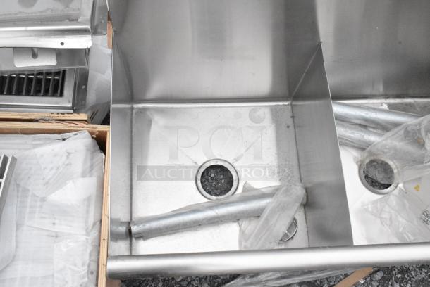 BRAND NEW SCRATCH AND DENT! Stainless Steel 2 Bay Sink. - Image 3 of 4
