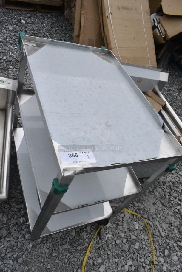 BRAND NEW SCRATCH AND DENT! Regency 600CT1931WD 18 3/4" x 30 1/2" Three Shelf 18 Gauge 430 Stainless Steel Utility Cart - Fully Welded - Image 3 of 6