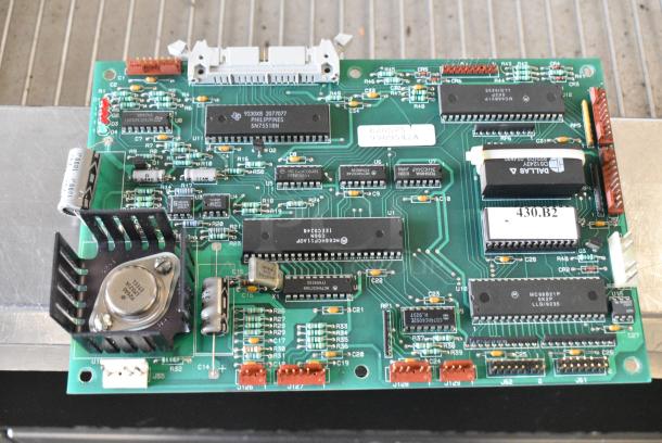 2 Various Circuit Boards. 2 Times Your Bid! - Image 6 of 10