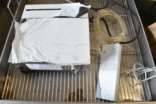 BRAND NEW SCRATCH AND DENT! Manitowoc AuCS-A Automatic Cleaning System For Ice Machine