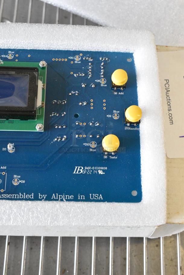 Alpine V_09-USA Display Control Panel - Image 3 of 6