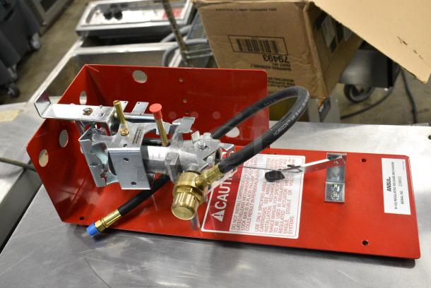 IN ORIGINAL BOX! Ansul R-102 79493 Fire Suppression System Mounting Bracket - Image 4 of 6