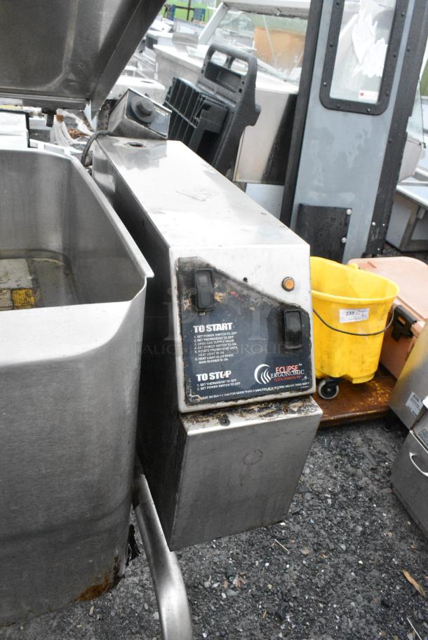 Groen P-40G Eclipse Stainless Steel Commercial Floor Style Natural Gas Powered 40 Gallon Tilting Braising Pan. 144,000 BTU. - Image 12 of 16