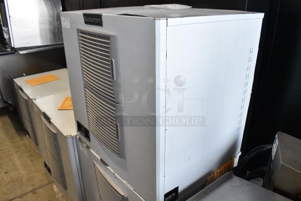 BRAND NEW SCRATCH AND DENT! 2024 Scotsman MC1030MA-32A Stainless Steel Commercial Prodigy Elite® Series 30" Air Cooled Medium Cube Ice Machine - 1077 lb., 208/230 Volts, 1 Phase. - Image 3 of 7
