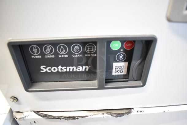 BRAND NEW SCRATCH AND DENT! 2024 Scotsman MC1030MA-32A Stainless Steel Commercial Prodigy Elite® Series 30" Air Cooled Medium Cube Ice Machine - 1077 lb., 208/230 Volts, 1 Phase. - Image 5 of 7