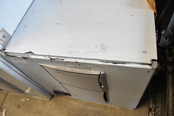 BRAND NEW SCRATCH AND DENT! 2024 Scotsman MC1030MA-32A Stainless Steel Commercial Prodigy Elite® Series 30" Air Cooled Medium Cube Ice Machine - 1077 lb., 208/230 Volts, 1 Phase. - Image 3 of 6