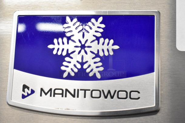 Manitowoc IYT0620A-161X Stainless Steel Commercial Ice Head on Manitowoc D420 Commercial Ice Bin. 115 Volts, 1 Phase. - Image 4 of 10