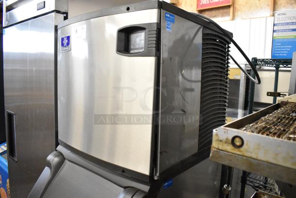 Manitowoc IYT0620A-161X Stainless Steel Commercial Ice Head on Manitowoc D420 Commercial Ice Bin. 115 Volts, 1 Phase. - Image 5 of 10
