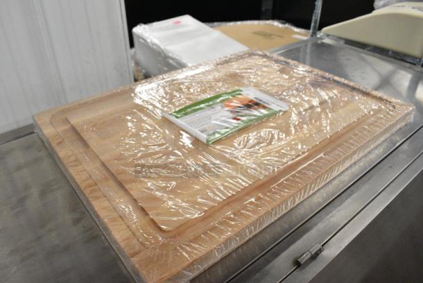 BRAND NEW SCRATCH AND DENT! John Boos Wooden 24x18 Cutting Board. - Image 2 of 5