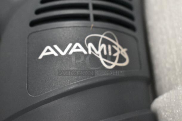 5 BRAND NEW SCRATCH AND DENT! AvaMix 928IBMD10 10" Medium-Duty Variable Speed Immersion Blender - 3/4 hp. 120 Volts, 1 Phase. 5 Times Your Bid! - Image 4 of 10
