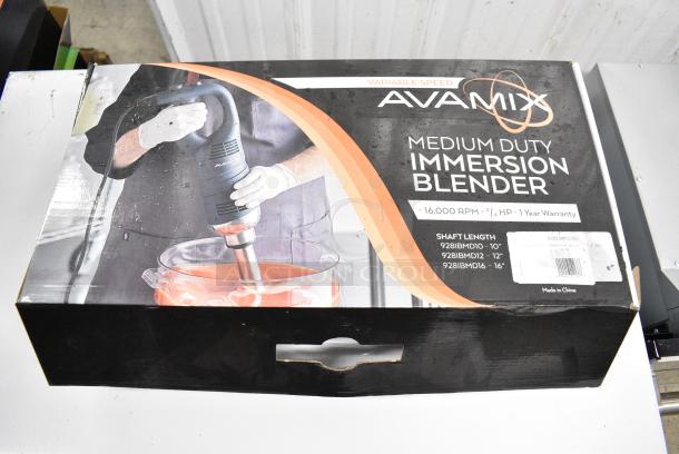 5 BRAND NEW SCRATCH AND DENT! AvaMix 928IBMD10 10" Medium-Duty Variable Speed Immersion Blender - 3/4 hp. 120 Volts, 1 Phase. 5 Times Your Bid! - Image 7 of 10