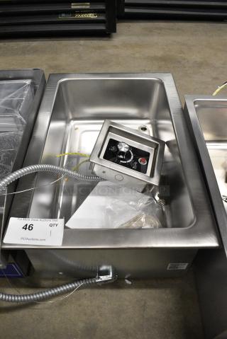 BRAND NEW SCRATCH AND DENT! 2024 Avantco 177TM12B Top Mount Drop-In Full Size Hot Food Well with Round Inside Corners and Drain. 208 Volts, 1 Phase.