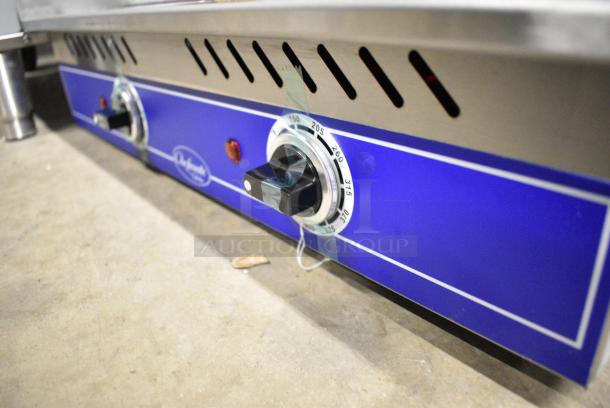 BRAND NEW SCRATCH AND DENT! 2024 Globe Chefmate GEG24 Stainless Steel Commercial Countertop Electric Powered Flat Top Griddle. 208/240 Volts, 1 Phase. - Image 5 of 11