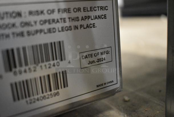 BRAND NEW SCRATCH AND DENT! 2024 Globe Chefmate GEG24 Stainless Steel Commercial Countertop Electric Powered Flat Top Griddle. 208/240 Volts, 1 Phase. - Image 9 of 11