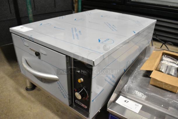 BRAND NEW SCRATCH AND DENT! 2024 ServIt 423WDNFS1 Stainless Steel Commercial Single Narrow Freestanding Drawer Warmer. 120 Volts, 1 Phase. Tested and Working! - Image 3 of 8