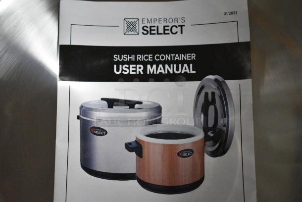 BRAND NEW SCRATCH AND DENT! Emperor's Select 478ESC100W 100 Cup Insulated Sushi Rice Container with Woodgrain Finish - Image 7 of 8
