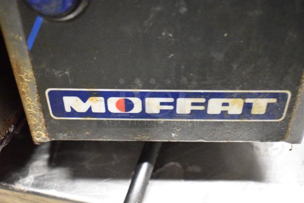 Moffat Turbofan Stainless Steel Commercial Natural Gas Powered Half Size Convection Oven w/ View Through Door, Metal Oven Racks and Thermostatic Controls. - Image 6 of 8
