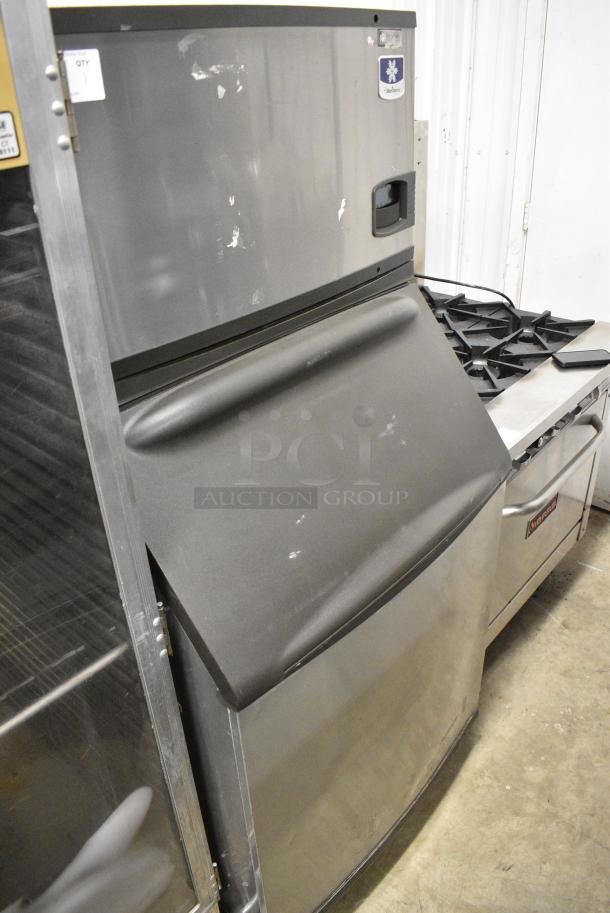 Manitowoc IY0304A-161 Stainless Steel Commercial Ice Head on Commercial Ice Bin. 115 Volts, 1 Phase. - Image 2 of 8